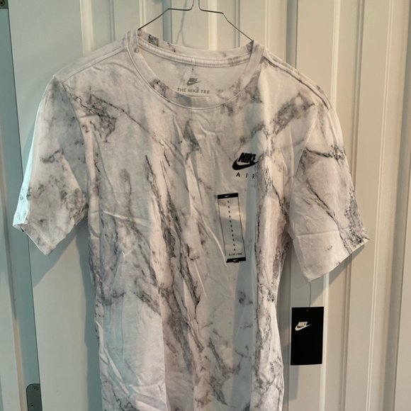 White Marble Goddess Of Victory Shirt 